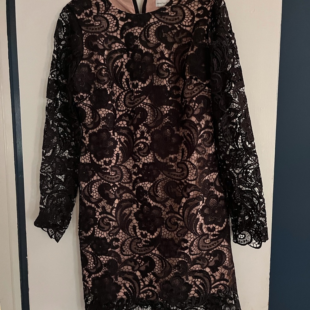 Dress The Population black lace cocktail dress. - Picture 3 of 6